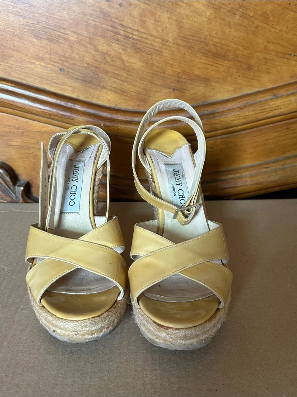 Jimmy Choo sand Leather Platform Espadrille Sandals. Size 39